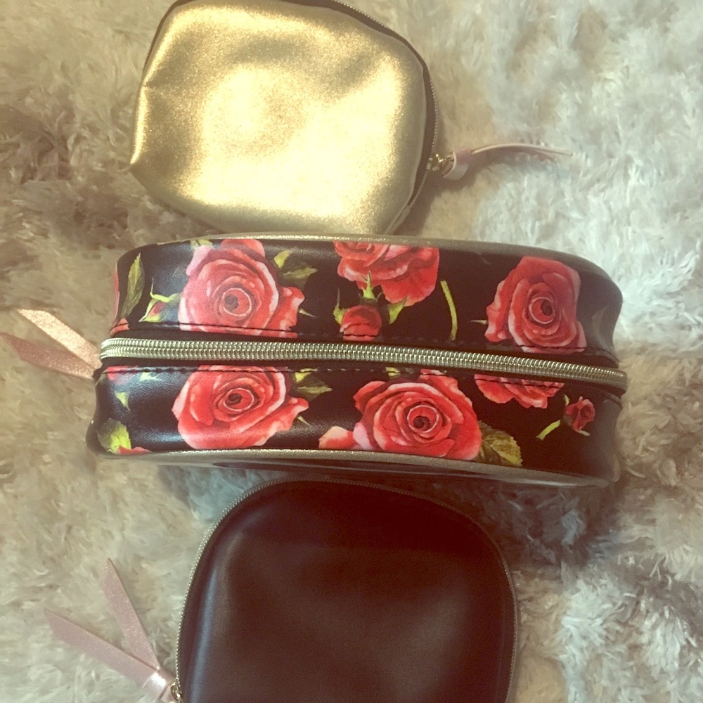3 Cosmetic bags, Roses, gold, black w/zippers